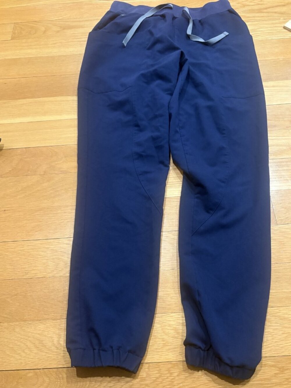Figs Size Small (S) Jogger Pants with Drawstring and Pockets - Picture 2 of 4